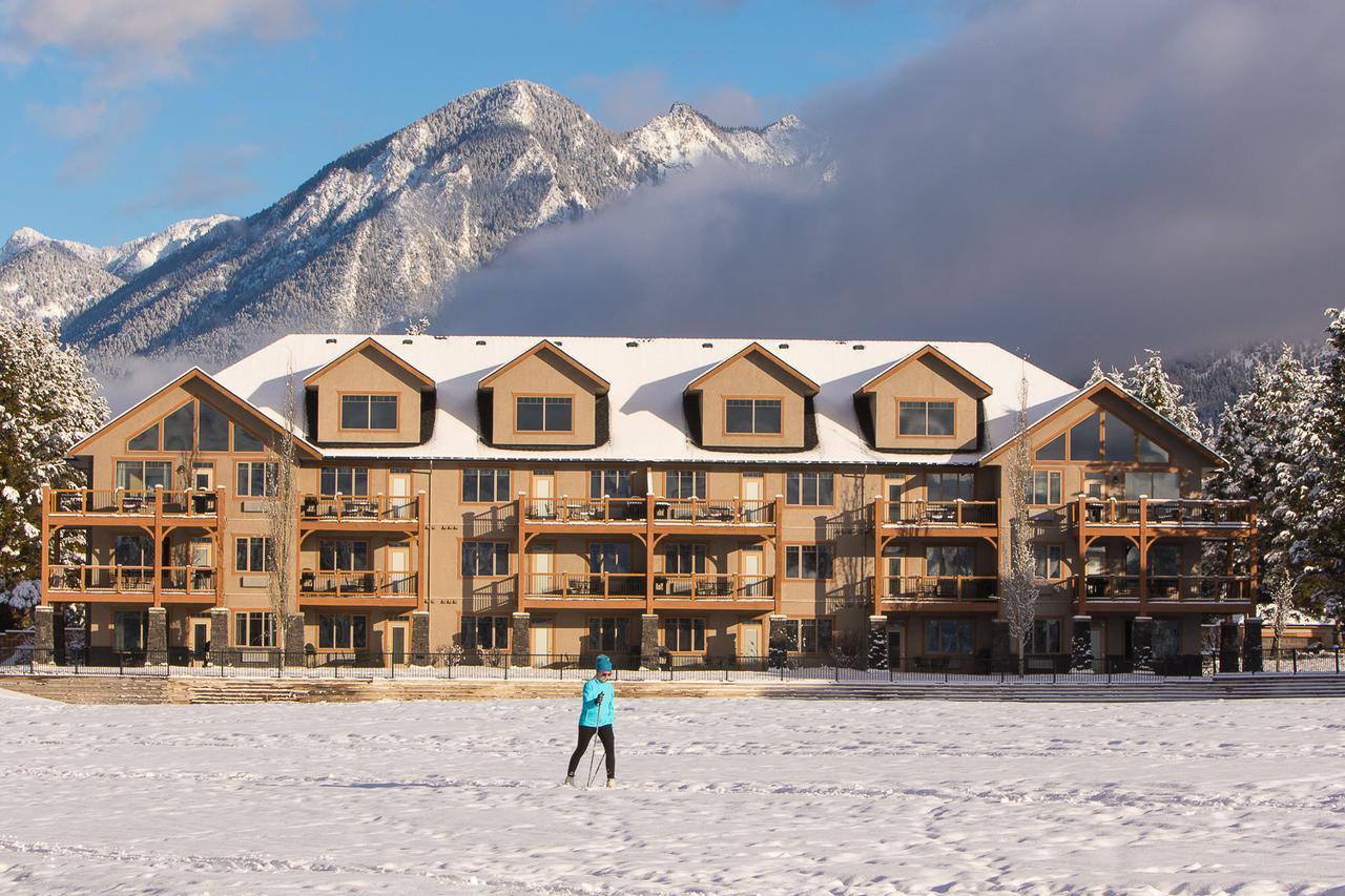 Bighorn Meadows Resort Radium Hot Springs Dış mekan fotoğraf